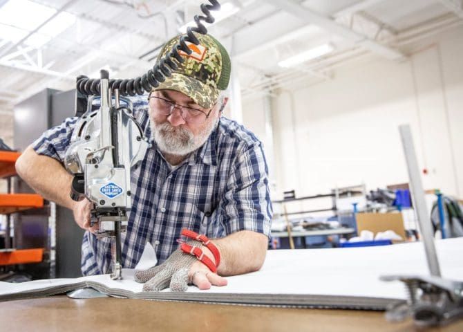 simms-fishing-blue-streak-scaled[1]